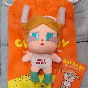 Pop Mart Crybaby-Vacation Mode